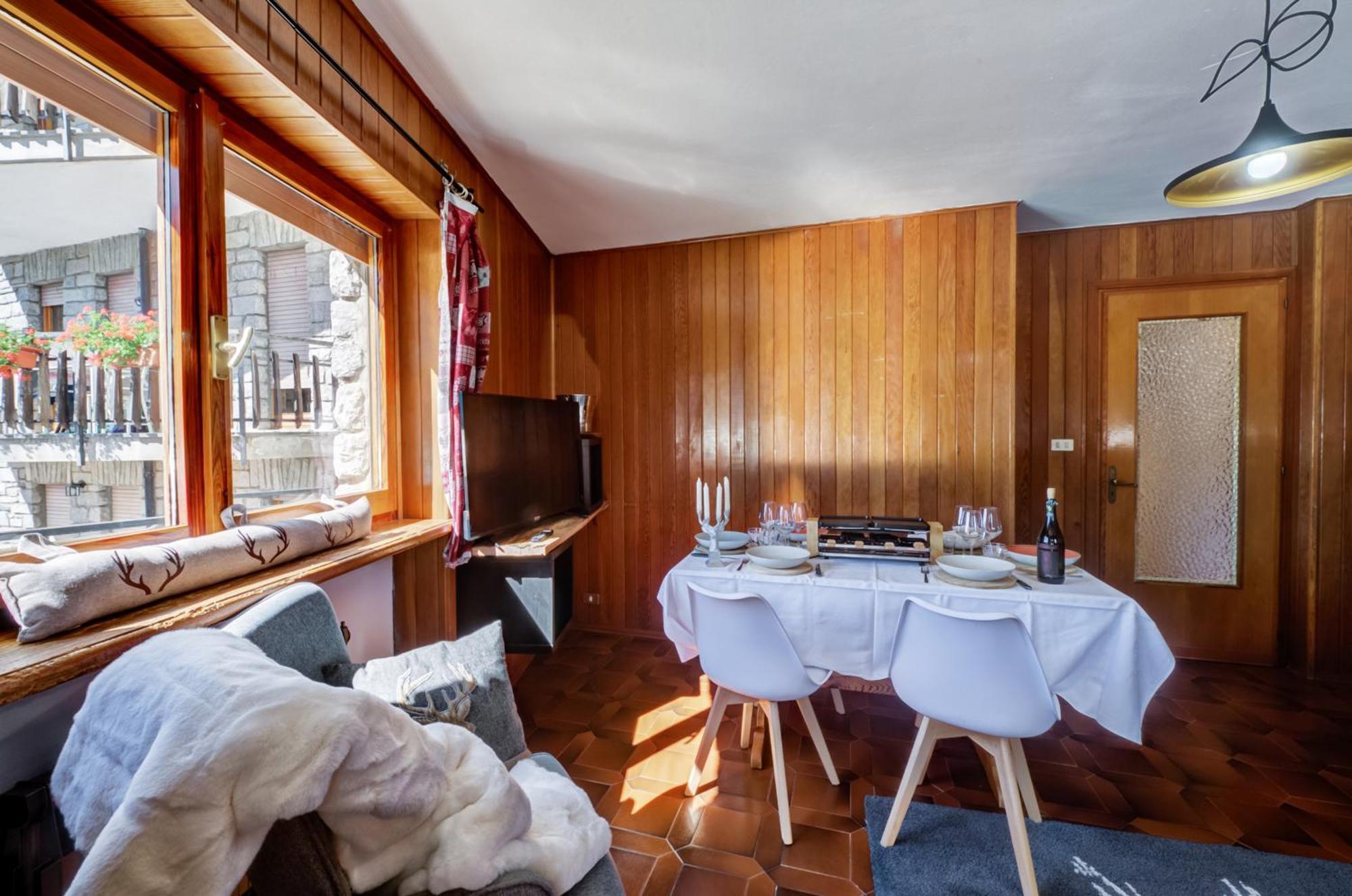 Snowflakes Retreat - Roomy Apartment With A View & Relax Solarium Cir 0133 Champoluc Exteriér fotografie