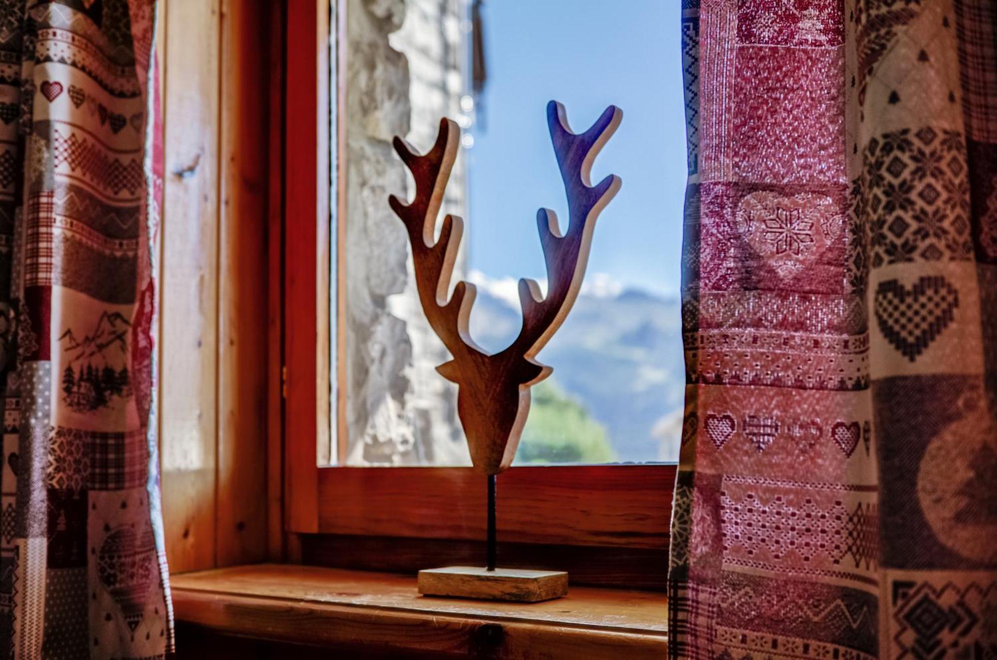 Snowflakes Retreat - Roomy Apartment With A View & Relax Solarium Cir 0133 Champoluc Exteriér fotografie