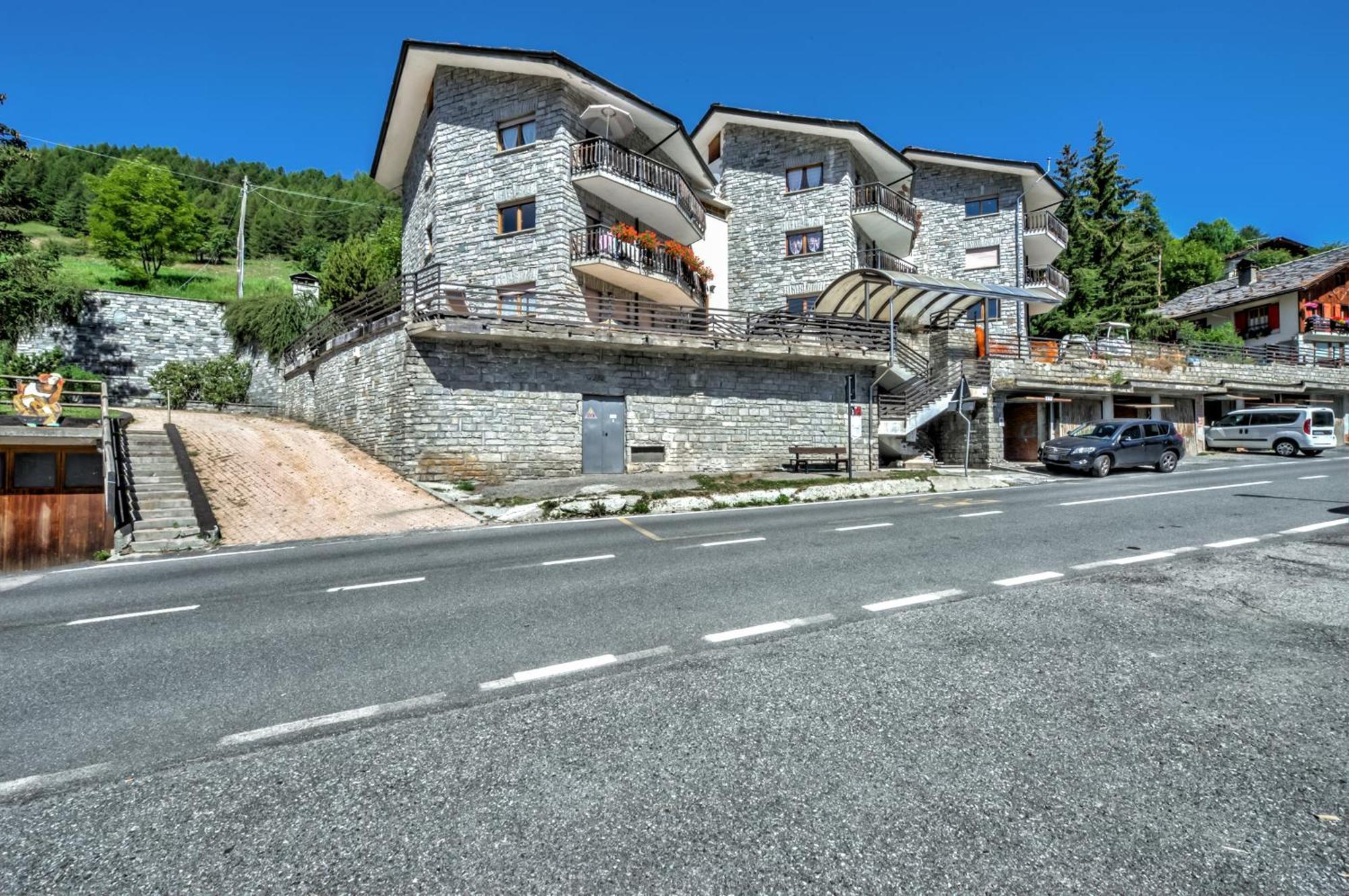 Snowflakes Retreat - Roomy Apartment With A View & Relax Solarium Cir 0133 Champoluc Exteriér fotografie